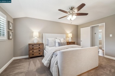 Offers by 10am, Wed, 6/4. Beautiful single-level home on Boundary Oak Golf Course in California - for sale on GolfHomes.com, golf home, golf lot