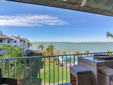 PENTHOUSE CONDO- Rare Furnished Penthouse Condo in stunning Isla on Isla Del Sol Yacht and Country Club in Florida - for sale on GolfHomes.com, golf home, golf lot