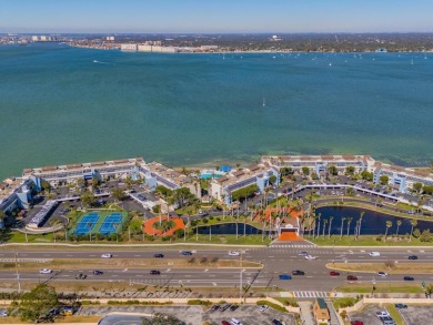 PENTHOUSE CONDO- Rare Furnished Penthouse Condo in stunning Isla on Isla Del Sol Yacht and Country Club in Florida - for sale on GolfHomes.com, golf home, golf lot