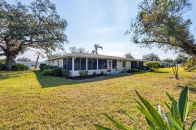 Under contract-accepting backup offers. Under contract-accepting on Palm Aire Country Club of Sarasota in Florida - for sale on GolfHomes.com, golf home, golf lot