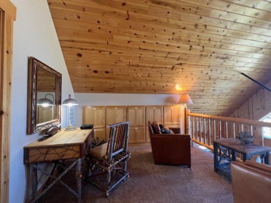 Beautifully located chalet on the RIdge Course in Eagle Crest on Eagle Crest Golf Resort - Resort Course in Oregon - for sale on GolfHomes.com, golf home, golf lot