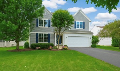 Meticulously maintained home with loft & inground Pool, this one on Carillon Lakes 3 Hole Course in Illinois - for sale on GolfHomes.com, golf home, golf lot