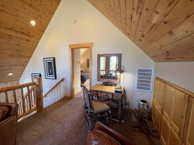 Beautifully located chalet on the RIdge Course in Eagle Crest on Eagle Crest Golf Resort - Resort Course in Oregon - for sale on GolfHomes.com, golf home, golf lot