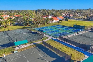 Under contract-accepting backup offers. Under contract-accepting on Palm Aire Country Club of Sarasota in Florida - for sale on GolfHomes.com, golf home, golf lot