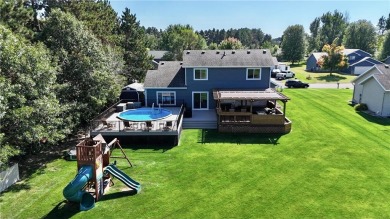 It's everything you've been dreaming of! Large trees, gorgeous on Oak Hill Golf Club in Minnesota - for sale on GolfHomes.com, golf home, golf lot