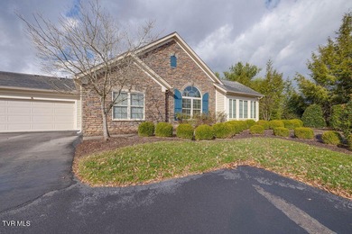 Experience easy living in the Tri Cities with this inviting on Tri Cities Golf Club in Tennessee - for sale on GolfHomes.com, golf home, golf lot