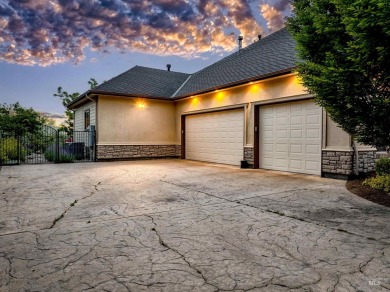 Timeless luxury with incredible views on ~1 acre of resort-like on Quail Hollow Golf Club in Idaho - for sale on GolfHomes.com, golf home, golf lot