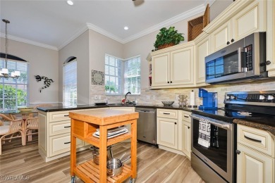 3 bedroom Single family villa home located in Lexington Country on Lexington Country Club in Florida - for sale on GolfHomes.com, golf home, golf lot