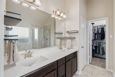 You've found the one! This meticulously maintained single-story on Frisco Lakes Golf Course in Texas - for sale on GolfHomes.com, golf home, golf lot