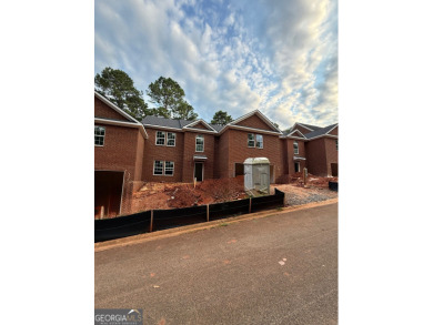 **OVER 3200 TOTAL SQFT. 4 bedroom/3.5 bath home with a cozy loft on Barrington Hall Golf Course in Georgia - for sale on GolfHomes.com, golf home, golf lot