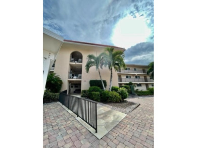 UNBELIEVABLE ownership opportunity in a highly sought after on High Point Country Club in Florida - for sale on GolfHomes.com, golf home, golf lot