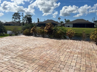 Under contract-accepting backup offers. NEWLY UPDATED, FRESH on Pinemoor West Golf Club in Florida - for sale on GolfHomes.com, golf home, golf lot