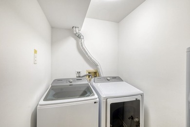 Let me preface by saying *don't let this one get away!* This on Willow Crest Golf Club in Illinois - for sale on GolfHomes.com, golf home, golf lot