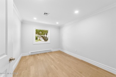 One of Clearbrook's finest!!! This completely remodeled on Clearbrook Golf Club in New Jersey - for sale on GolfHomes.com, golf home, golf lot