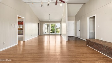 CURRENTLY UNDER CONTRACT, SELLER WILL CONSIDER BACKUP OFFERS on Bay Point Resort Golf Club in Florida - for sale on GolfHomes.com, golf home, golf lot