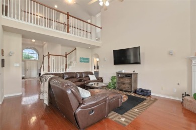 Beautiful 2 story brick home with 3 car garage on the 15th hole on Oakmont Country Club in Texas - for sale on GolfHomes.com, golf home, golf lot