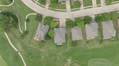 Beautiful 2 story brick home with 3 car garage on the 15th hole on Oakmont Country Club in Texas - for sale on GolfHomes.com, golf home, golf lot