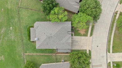 Beautiful 2 story brick home with 3 car garage on the 15th hole on Oakmont Country Club in Texas - for sale on GolfHomes.com, golf home, golf lot