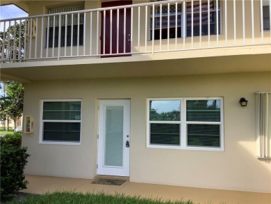 Totally updated first floor condo in active 55+ community with on Vero Beach South Golf Course in Florida - for sale on GolfHomes.com, golf home, golf lot