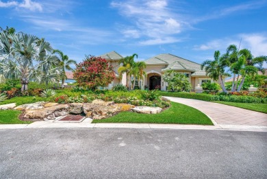 NO TEE TIME! LIKE NEW CONSTRUCTION it is truly a perfect blend on Hobe Sound Golf Club in Florida - for sale on GolfHomes.com, golf home, golf lot