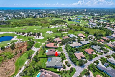 NO TEE TIME! LIKE NEW CONSTRUCTION it is truly a perfect blend on Hobe Sound Golf Club in Florida - for sale on GolfHomes.com, golf home, golf lot