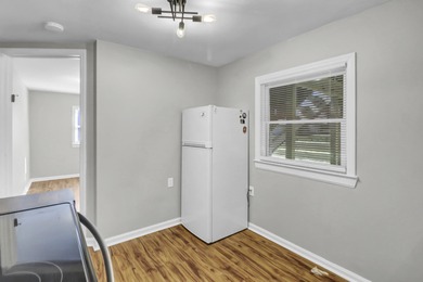 Wonderfully located duplex in the Woodland Shores/Riverland on Charleston Municipal Golf Course in South Carolina - for sale on GolfHomes.com, golf home, golf lot