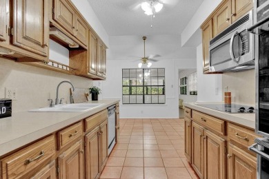 Welcome to this Traditional 3 bedroom, 2 bathroom home nestled on Hide-A-Way Lake Golf Course in Texas - for sale on GolfHomes.com, golf home, golf lot