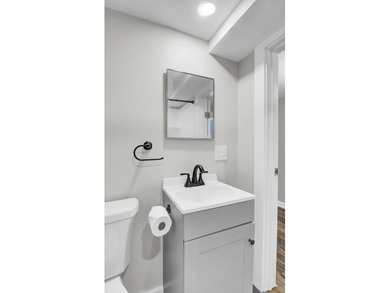 Wonderfully located duplex in the Woodland Shores/Riverland on Charleston Municipal Golf Course in South Carolina - for sale on GolfHomes.com, golf home, golf lot