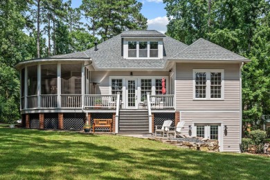 BEAUTIFULLY REMODELED WITH LAKE VIEWS  EXCLUSIVE ACCESS TO on Reynolds Lake Oconee - The Oconee in Georgia - for sale on GolfHomes.com, golf home, golf lot