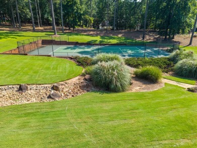 BEAUTIFULLY REMODELED WITH LAKE VIEWS  EXCLUSIVE ACCESS TO on Reynolds Lake Oconee - The Oconee in Georgia - for sale on GolfHomes.com, golf home, golf lot