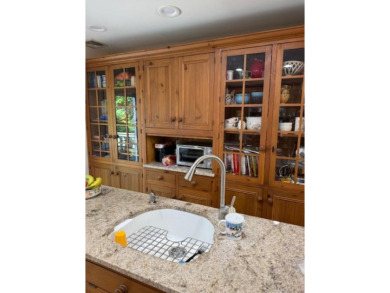 The one you have been waiting for!!!! Walk to golf course. 7 on Peninsula Golf Club in New York - for sale on GolfHomes.com, golf home, golf lot