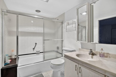 BEAUTIFUL WASHER & DRYER 2/2 CONDO IN THE VIBRANT & HIGHLY on Wynmoor Golf Course in Florida - for sale on GolfHomes.com, golf home, golf lot