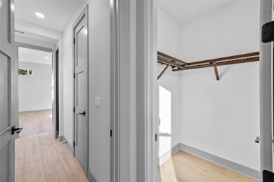 Under contract-accepting backup offers. BACK ON THE MARKET - on Dubsdread Golf Course in Florida - for sale on GolfHomes.com, golf home, golf lot