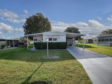 Move In Ready!  Make this your seasonal retreat, permanent home on Silver Lake Executive Golf Course in Florida - for sale on GolfHomes.com, golf home, golf lot