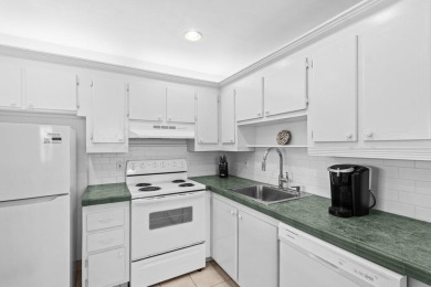 Step inside this charming ground-floor villa featuring 1 bedroom on Kings Point Golf - Executive in Florida - for sale on GolfHomes.com, golf home, golf lot
