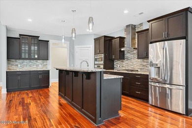 PRICED $150,000 below appraised value of $1.3 million with a on Members Club At St. James Plantation in North Carolina - for sale on GolfHomes.com, golf home, golf lot