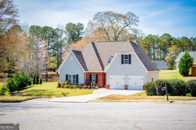Looking for a wonderful and comfortable home situated on a on Oak Mountain Championship Golf Club in Georgia - for sale on GolfHomes.com, golf home, golf lot