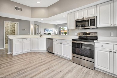 Seller is very MOTIVATED!!!!!  This recently refreshed 2 BR/2BA on Spanish Wells Golf and Country Club in Florida - for sale on GolfHomes.com, golf home, golf lot