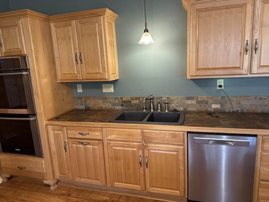 CUSTOM GOLF COURSE HOME on 2 replatted lots, on Indian Hills on Indian Hills Country Club in Arkansas - for sale on GolfHomes.com, golf home, golf lot