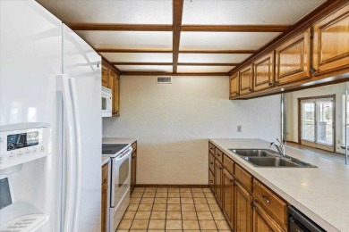 Don't miss out on this opportunity to own a condo in Lawton on Lawton Country Club in Oklahoma - for sale on GolfHomes.com, golf home, golf lot