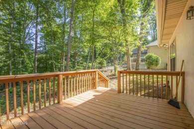 Discover this well maintained 3BR/2BA ranch home with an open on Toqua Golf Course - Loudon County in Tennessee - for sale on GolfHomes.com, golf home, golf lot