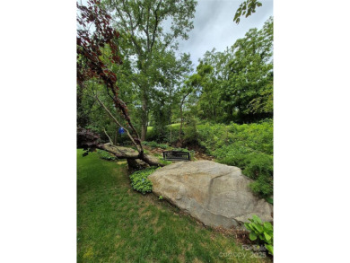 Meticulously cared-for home mixes elegance w/ comfort in this on Reems Creek Golf Club in North Carolina - for sale on GolfHomes.com, golf home, golf lot