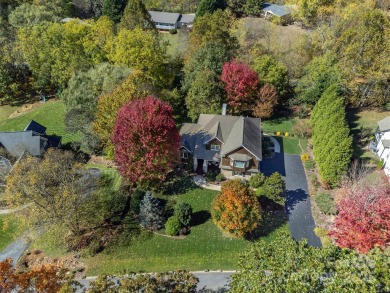 Meticulously cared-for home mixes elegance w/ comfort in this on Reems Creek Golf Club in North Carolina - for sale on GolfHomes.com, golf home, golf lot