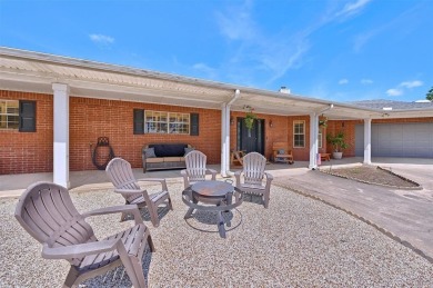 1246 Kiowa Drive West is just what you've been waiting for! on Lake Kiowa Golf Course in Texas - for sale on GolfHomes.com, golf home, golf lot