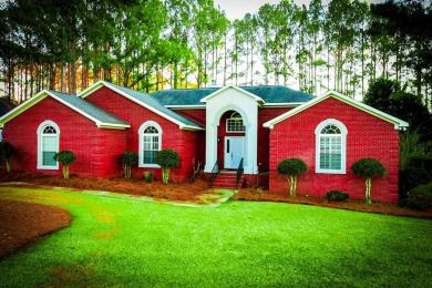SELLER WILL PAY CLOSING COST: This Beautiful Brick Home with on Highland Oaks Golf Course in Alabama - for sale on GolfHomes.com, golf home, golf lot