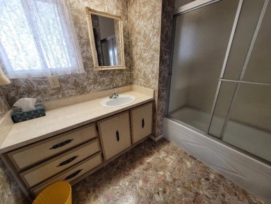 This spacious home features 3 bedrooms and 2 full baths. A on Tahquitz Creek Golf Resort in California - for sale on GolfHomes.com, golf home, golf lot