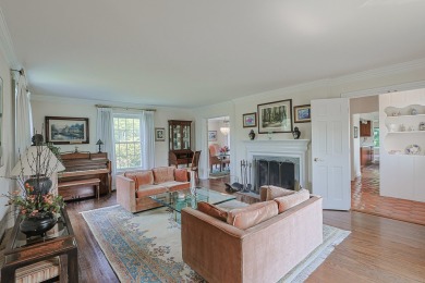 ATTENTION BUILDERS, DEVELOPERS, AND LARGE ESTATE SEEKERS! THIS on Inverness Golf Club in Illinois - for sale on GolfHomes.com, golf home, golf lot