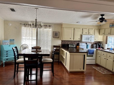 Charming 2BR/1BA beach bungalow on Nettles Island in Jensen on Island Dunes Country Club in Florida - for sale on GolfHomes.com, golf home, golf lot