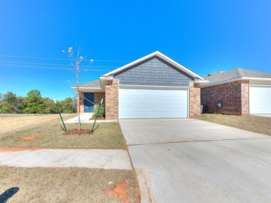 CHECK IT OUT - Matterport 3D Virtual Tour uploaded! Fully fenced on Cottonwood Creek At Chickasha in Oklahoma - for sale on GolfHomes.com, golf home, golf lot