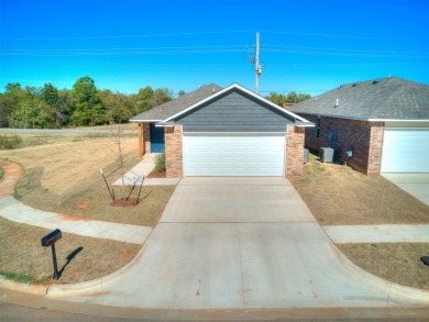 CHECK IT OUT - Matterport 3D Virtual Tour uploaded! Fully fenced on Cottonwood Creek At Chickasha in Oklahoma - for sale on GolfHomes.com, golf home, golf lot